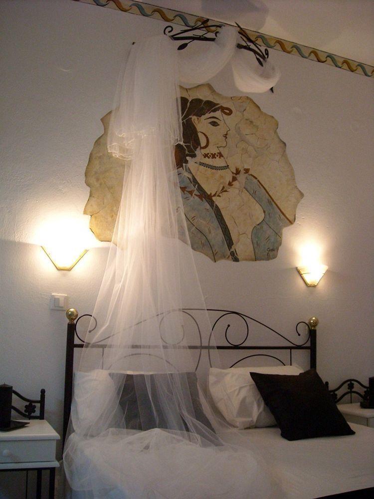 Kafouros Hotel Kamári Quarto foto